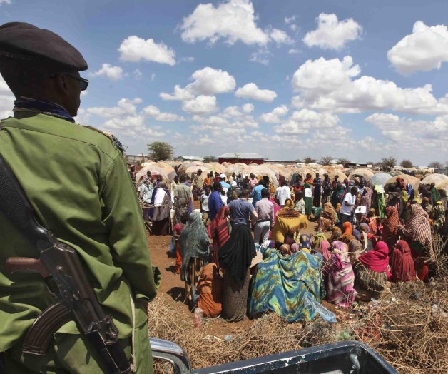 … Y pelean por comida en Somalia: 14 muertos … Y pelean por comida en Somalia: 14 muertos