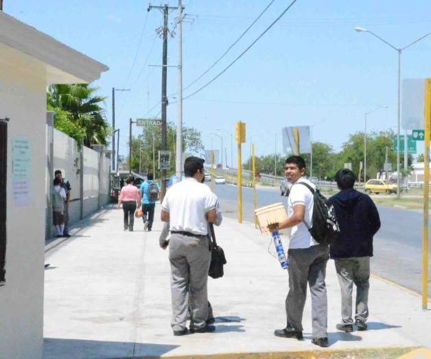 Planean reforzar cerco de seguridad en las escuelas. Ante amenazas al CETIS 71