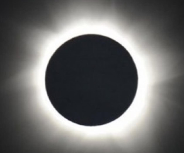 Entidades y compañías se alistan para eclipse total de sol en EUA