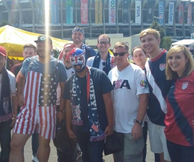 Afición de Estados Unidos contra muro de Trump Afición de Estados Unidos contra muro de Trump