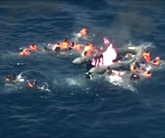 Migrantes que intentan cruzar el Mediterráneo Migrantes que intentan cruzar el Mediterráneo