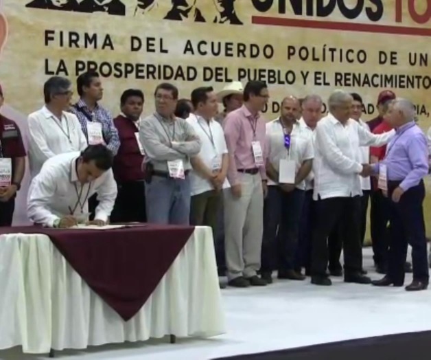 Exmilitantes priístas se suman en la firma del Acuerdo Político de Morena Exmilitantes priístas se suman en la firma del Acuerdo Político de Morena