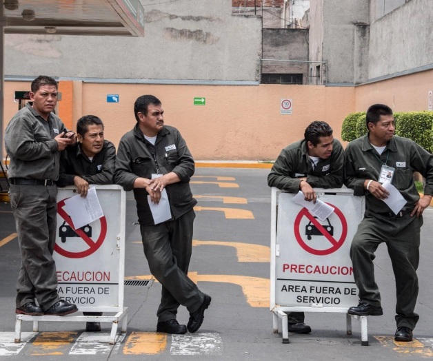 Pemex recorta 3.000 empleos más por “no contar con los recursos suficientes” Pemex recorta 3.000 empleos más por “no contar con los recursos suficientes”