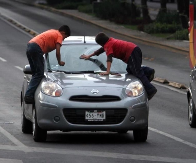 Trabajan en México ocho de cada 100 niñas y niños: Inegi Trabajan en México ocho de cada 100 niñas y niños: Inegi