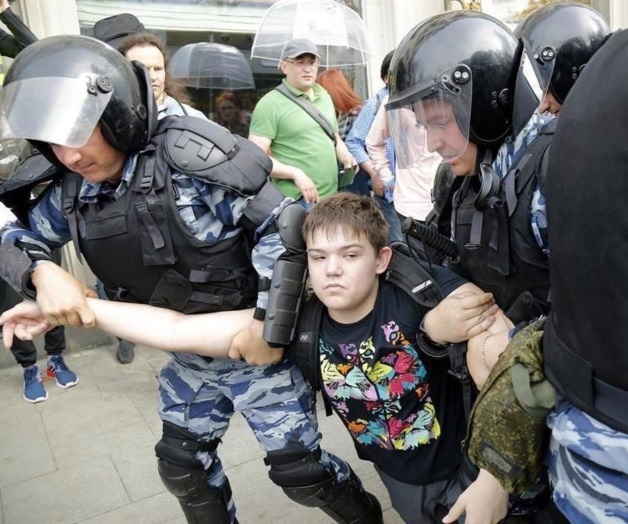 Protestan contra Vladimir Putin; registran arrestos Protestan contra Vladimir Putin; registran arrestos