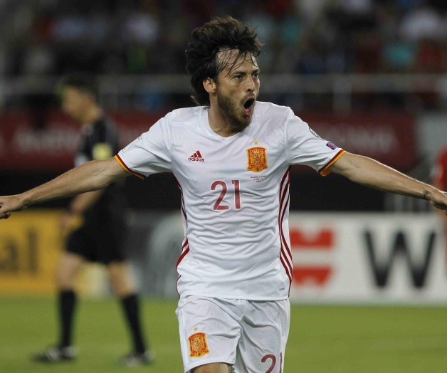 España gana en Macedonia España gana en Macedonia