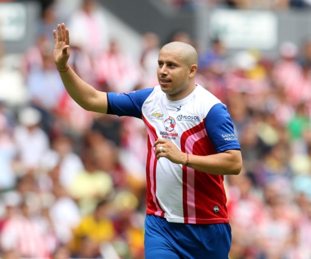 ‘BOFO’ BAUTISTA TENDRÁ PLAYERA CONMEMORATIVA PARA HOMENAJE