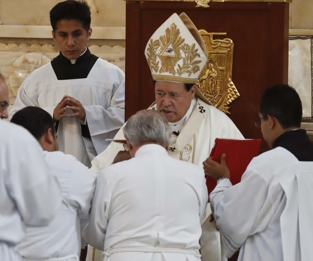 Sufren sacerdotes la amenaza del crimen Sufren sacerdotes la amenaza del crimen