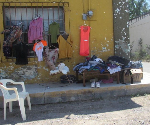 Precaria economía; crecen tianguistas Precaria economía; crecen tianguistas