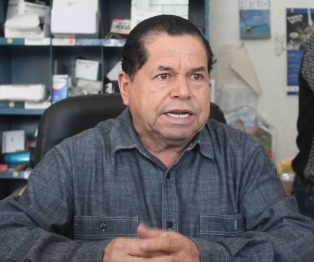 Aplica Estado ley con la mano firme