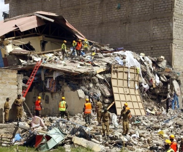 Se derrumba en Kenia edificio de 7 pisos Se derrumba en Kenia edificio de 7 pisos