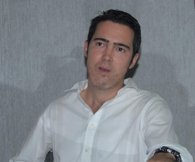 Impedido ‘JR’ participar como candidato externo Impedido ‘JR’ participar como candidato externo