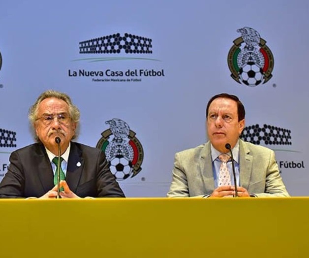 Presentan a Arturo Brizio como nuevo presidente de la Comisión de Árbitros Presentan a Arturo Brizio como nuevo presidente de la Comisión de Árbitros