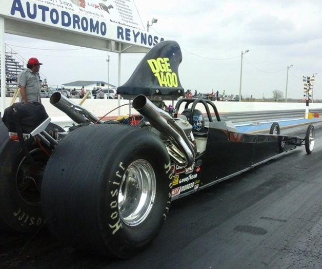 Van todos contra todos en la pista