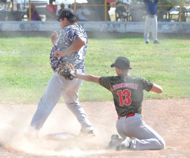 Exitoso debut de los Amigos de Manuel Exitoso debut de los Amigos de Manuel
