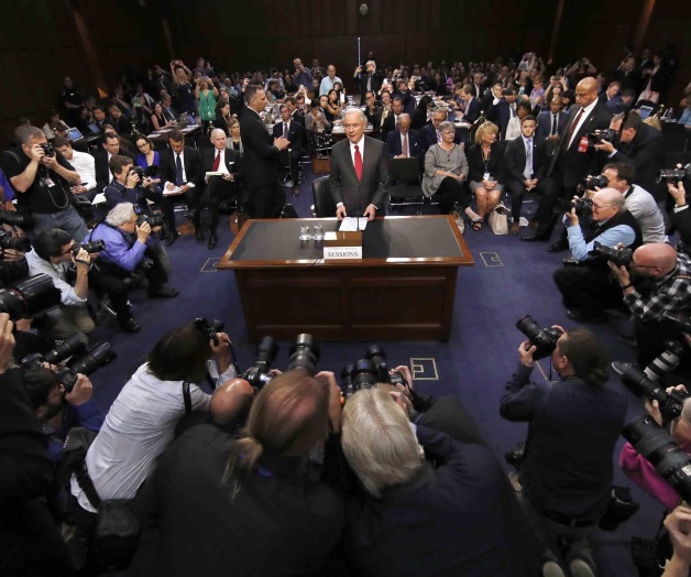 Sessions refuta las acusaciones. Las tacha de ‘falsas e insidiosas’ Sessions refuta las acusaciones. Las tacha de ‘falsas e insidiosas’