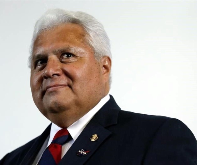 Mexicano colabora en búsqueda de agua en Marte Mexicano colabora en búsqueda de agua en Marte