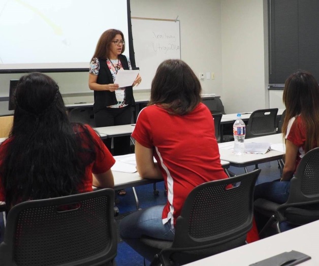 Organizan programa deverano para profesores