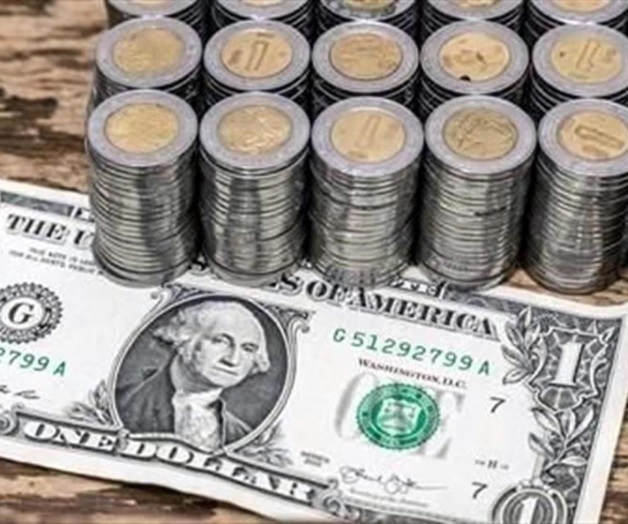 Cierra dólar la semana a $18.20 Cierra dólar la semana a $18.20