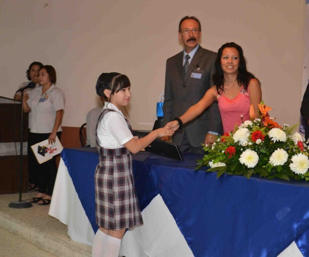 Promueven ceremoniasde graduación austeras. Indicación de la SEP