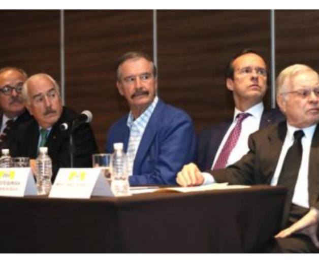 Advierte Vicente Fox que detendrá a López Obrador