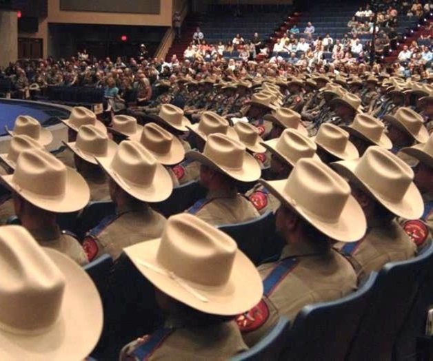 Concluyen curso 122 agentes para el DPS Concluyen curso 122 agentes para el DPS