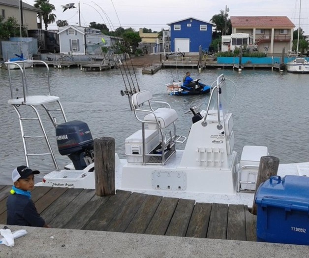 Vigilan autoridades las embarcaciones Vigilan autoridades las embarcaciones