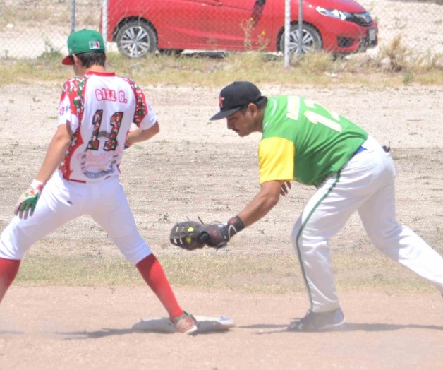 REGRESAN AL TRIUNFO REGRESAN AL TRIUNFO