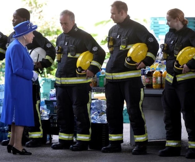 Visita a afectados de incendio Visita a afectados de incendio