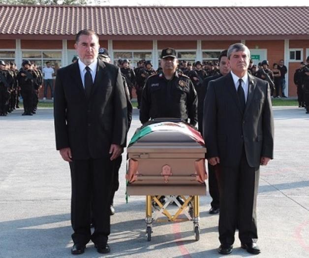 Despiden con honores al policía ejecutado Despiden con honores al policía ejecutado