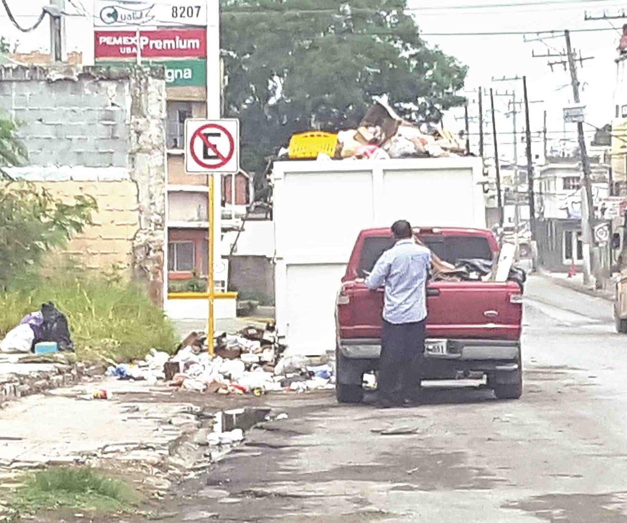 Sin el menor recato Sin el menor recato