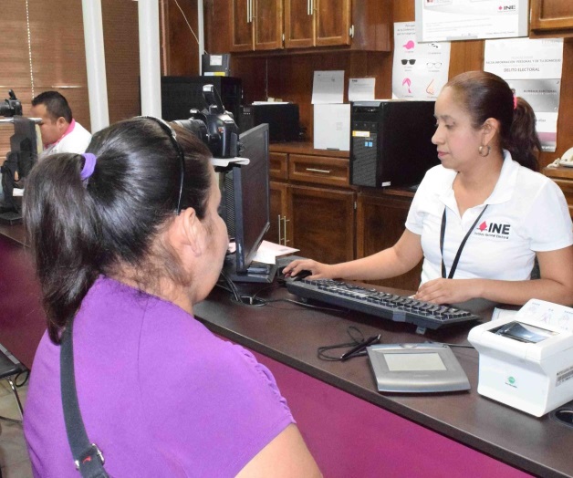 Inicia la renovación decredencial de elector 18 Inicia la renovación decredencial de elector 18