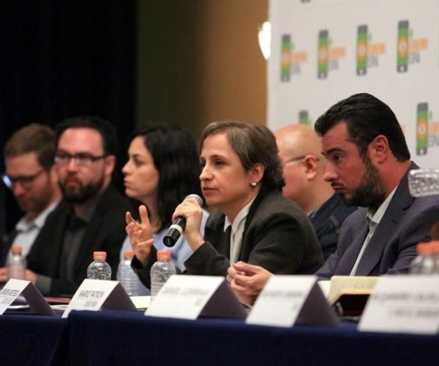 Denuncian espionaje del gobierno ante PGR Denuncian espionaje del gobierno ante PGR