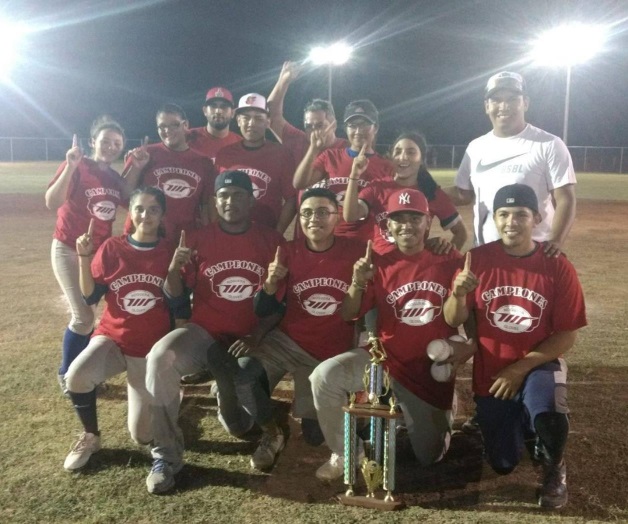 Primeros campeones del Torneo Mixto Primeros campeones del Torneo Mixto