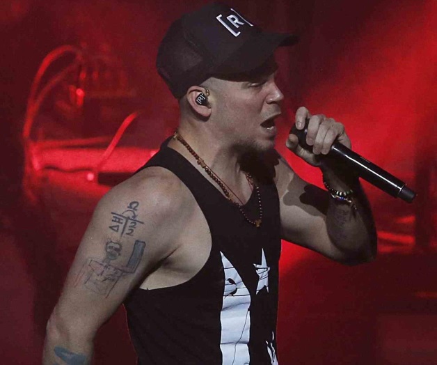 Alza la voz por Ayotzinapa Alza la voz por Ayotzinapa