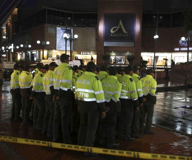 Rastrean en Colombia a autores de bombazo