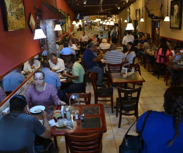 A restaurantes sí les fue padreen consumo