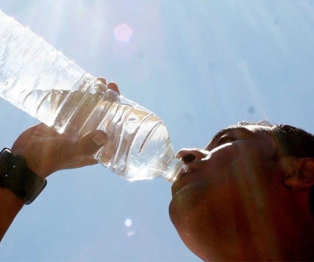 Llamado a protegerse de los rayos solares Llamado a protegerse de los rayos solares