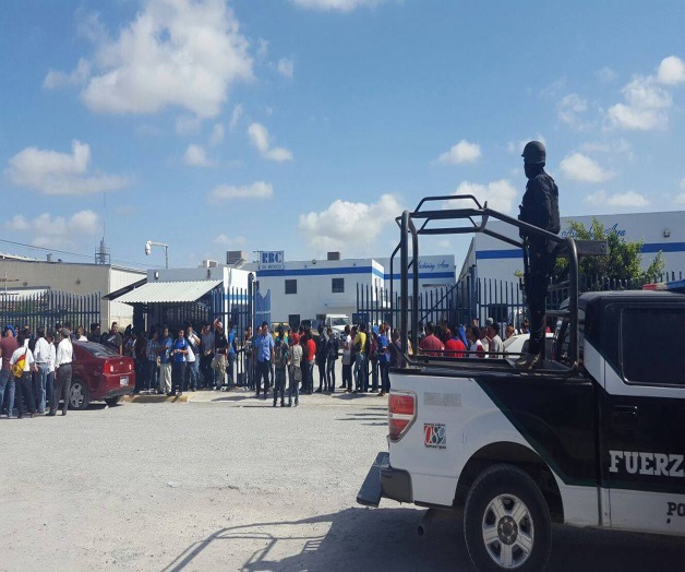 Les prometen aumento del 8 % y reciben el 2.5 Les prometen aumento del 8 % y reciben el 2.5