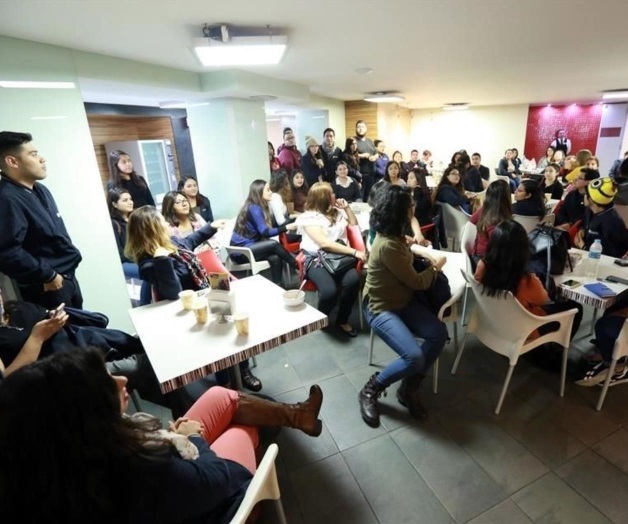 Elimina Arizona colegiaturas baratas para dreamers