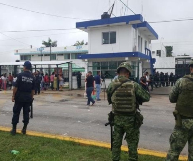 Queman a reo en motín en penal de Chetumal