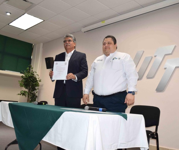 Nombran rector después de dos años en UTTN Nombran rector después de dos años en UTTN