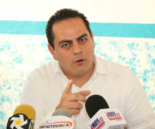 Aspira a dirigir al PRI Aspira a dirigir al PRI