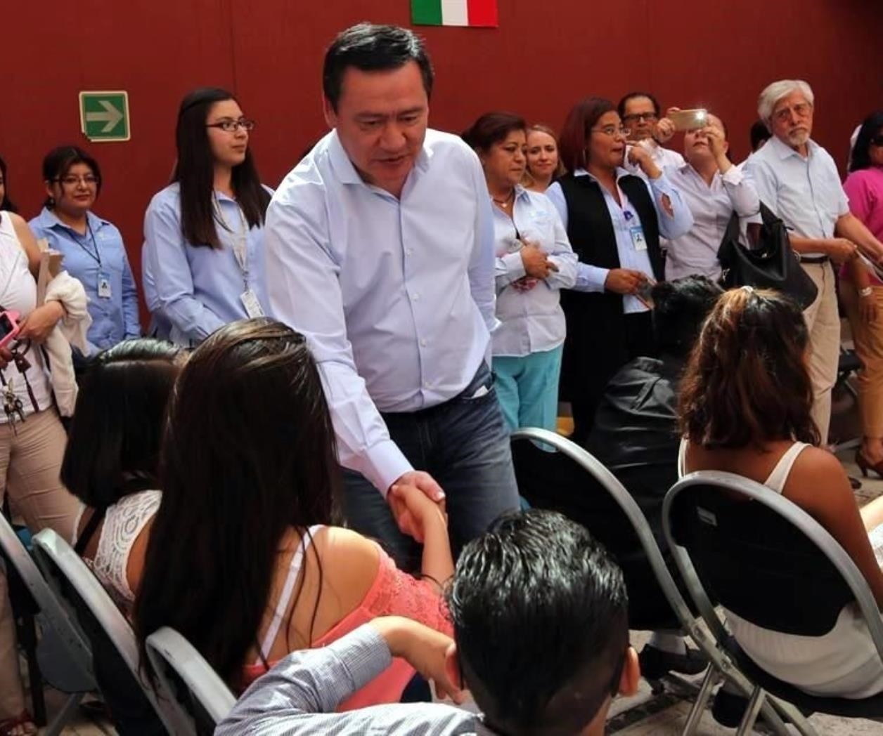 Promete Osorio respaldo a refugiados