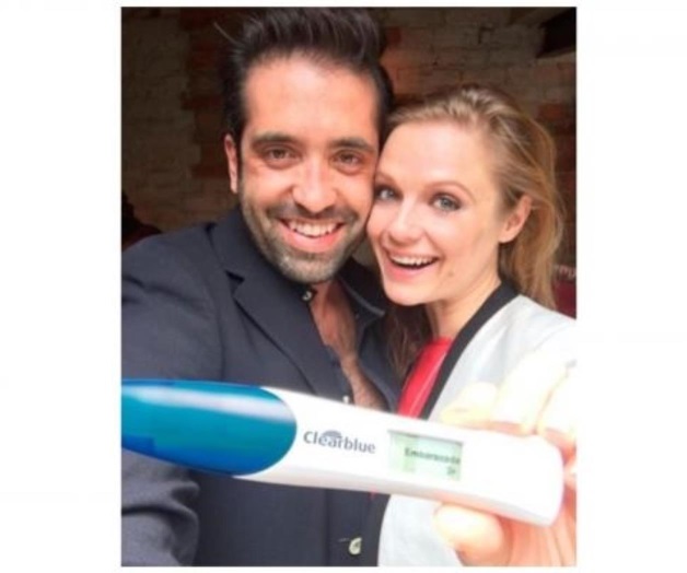 Anuncia Ana Layevska en redes que está embarazada