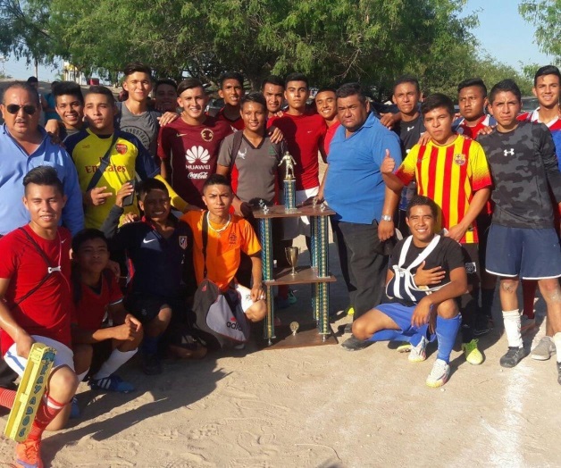 Destapan campeones en la Liga Interprepas Destapan campeones en la Liga Interprepas