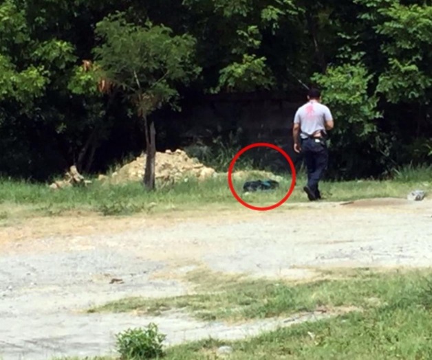 Arrojan cadáver de un encobijado Arrojan cadáver de un encobijado