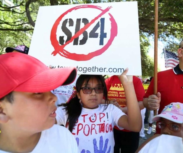 Houston se suma a demanda contra ley antiinmigrante SB 4 Houston se suma a demanda contra ley antiinmigrante SB 4