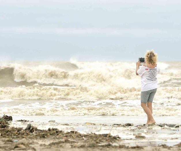 Cierre temporal de 5 playas de la Isla Cierre temporal de 5 playas de la Isla