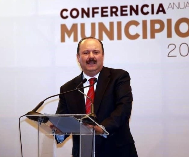 Suma César Duarte denuncia por desvíos a campañas Suma César Duarte denuncia por desvíos a campañas